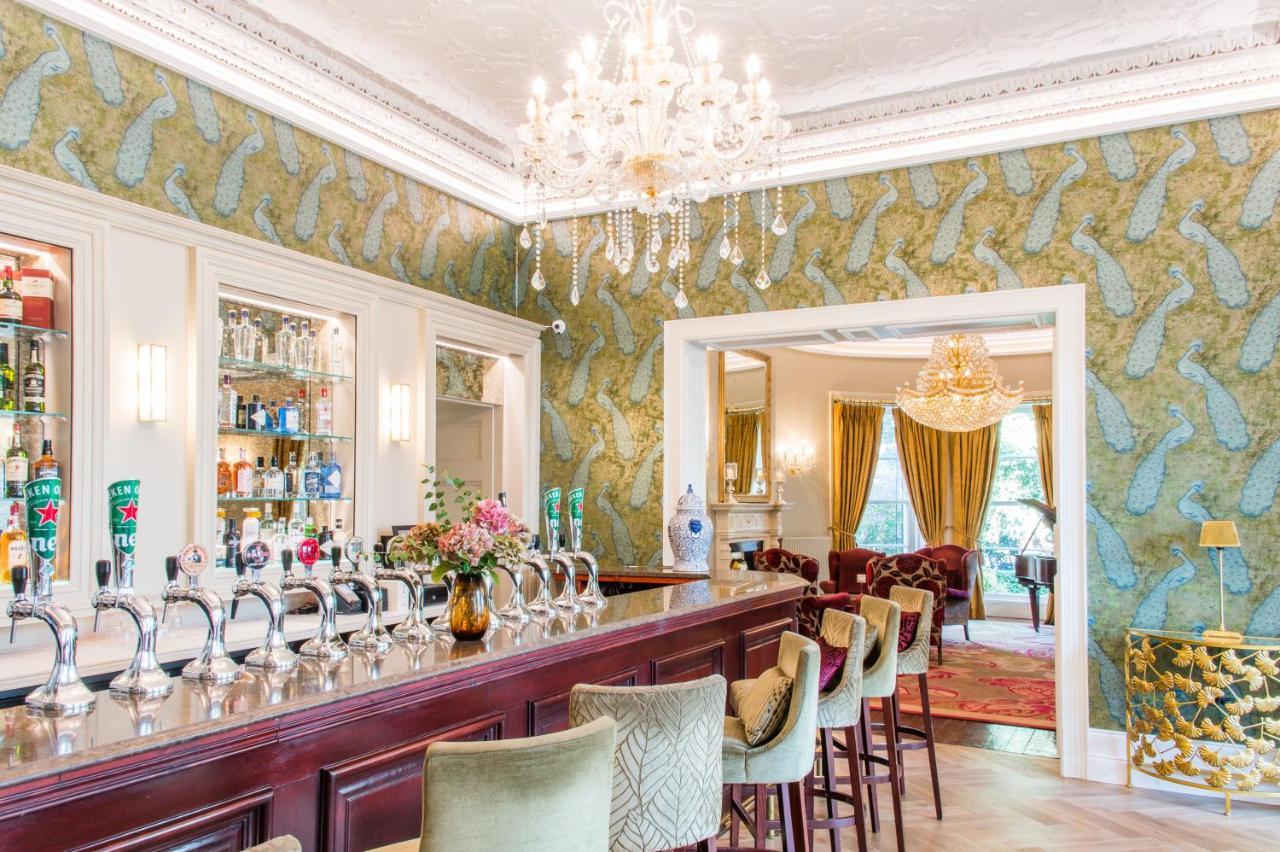Cork'S Vienna Woods Hotel & Villas Экстерьер фото