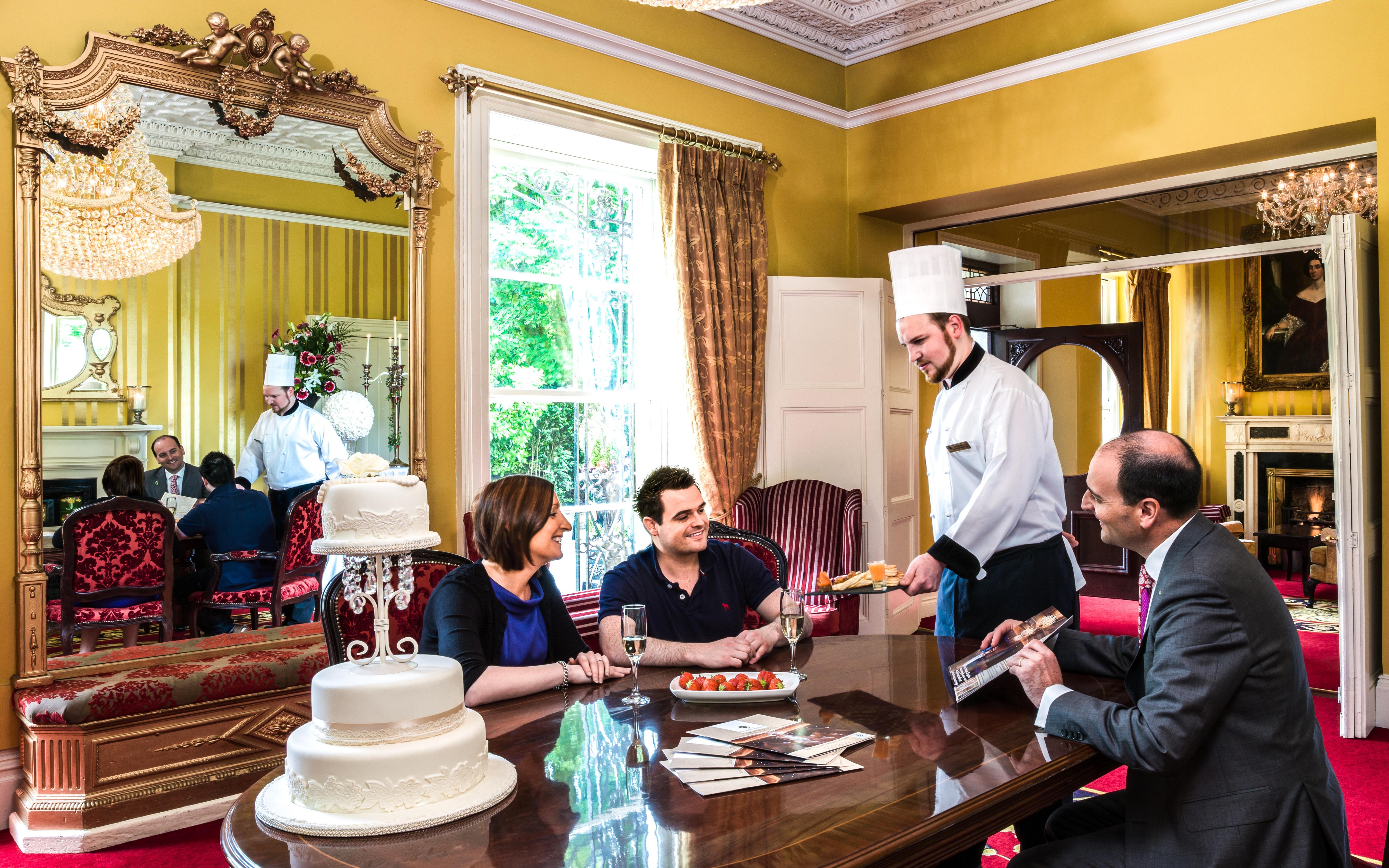 Cork'S Vienna Woods Hotel & Villas Экстерьер фото