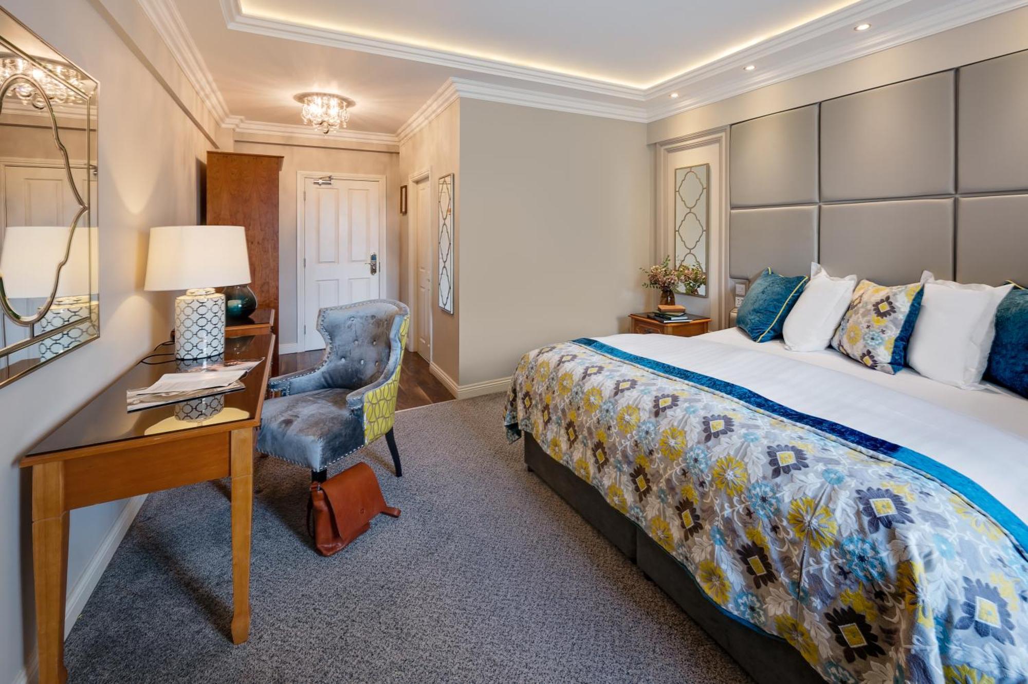 Cork'S Vienna Woods Hotel & Villas Экстерьер фото