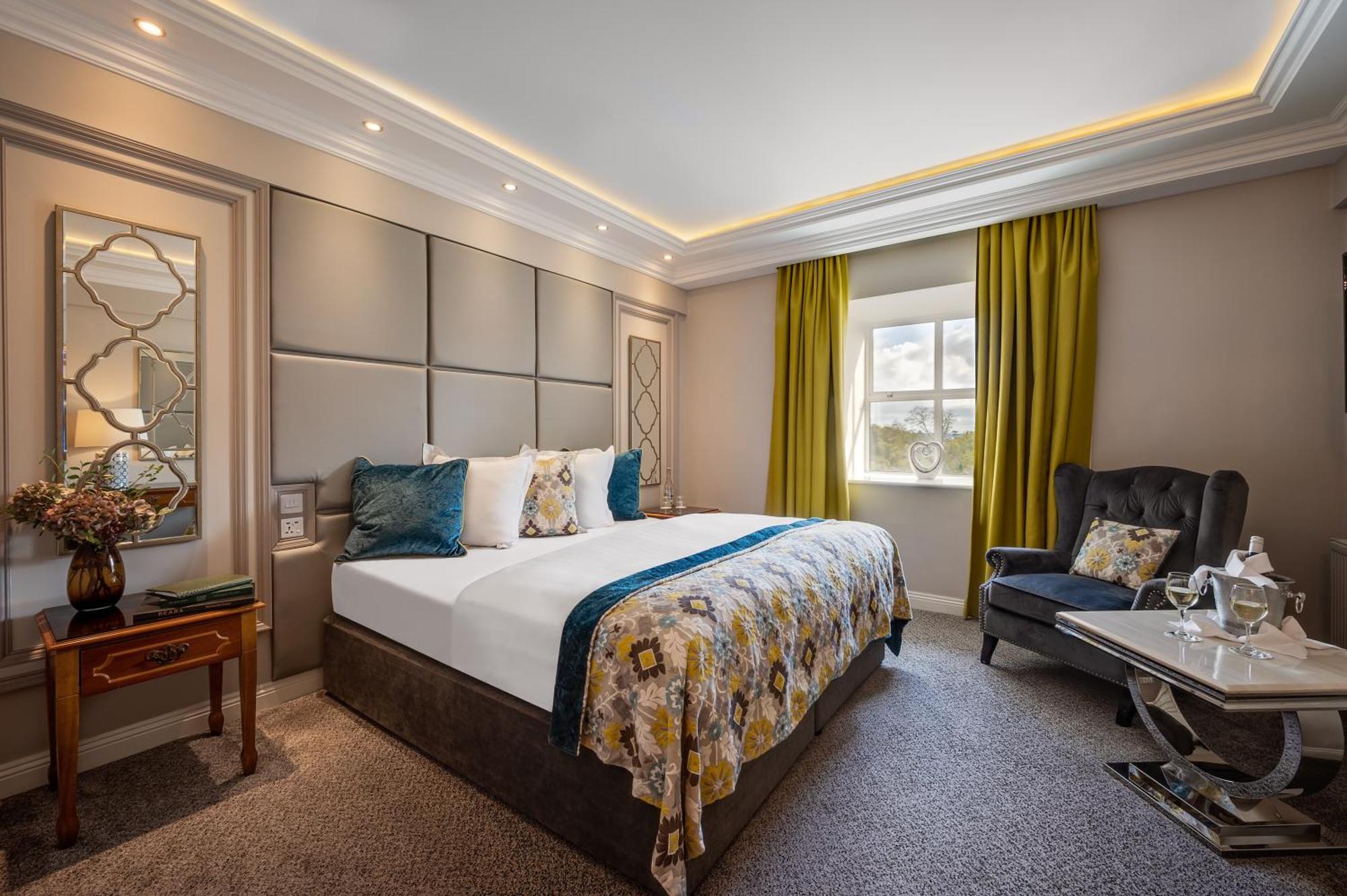 Cork'S Vienna Woods Hotel & Villas Экстерьер фото