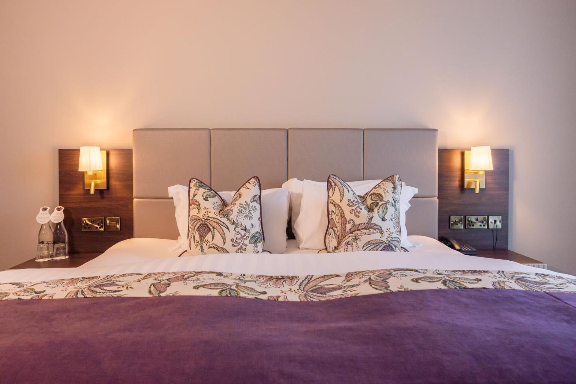 Cork'S Vienna Woods Hotel & Villas Экстерьер фото